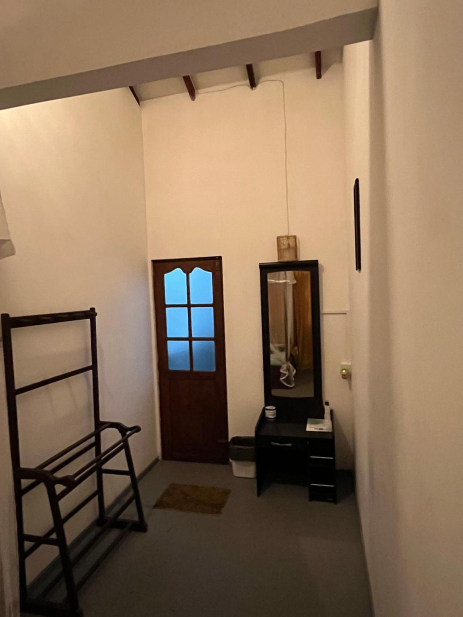 Appartement Avalon à Weligama Extérieur photo