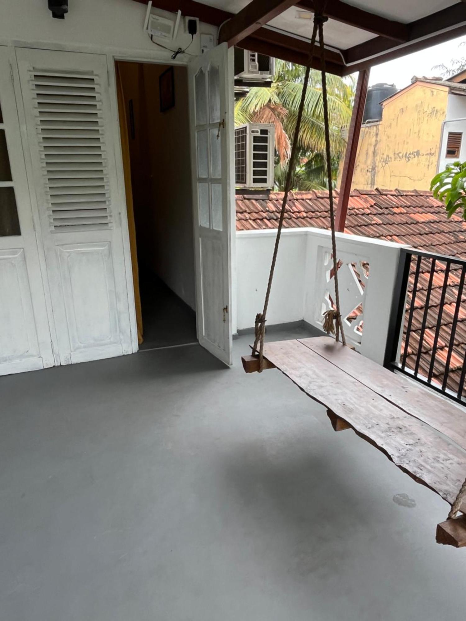 Appartement Avalon à Weligama Extérieur photo