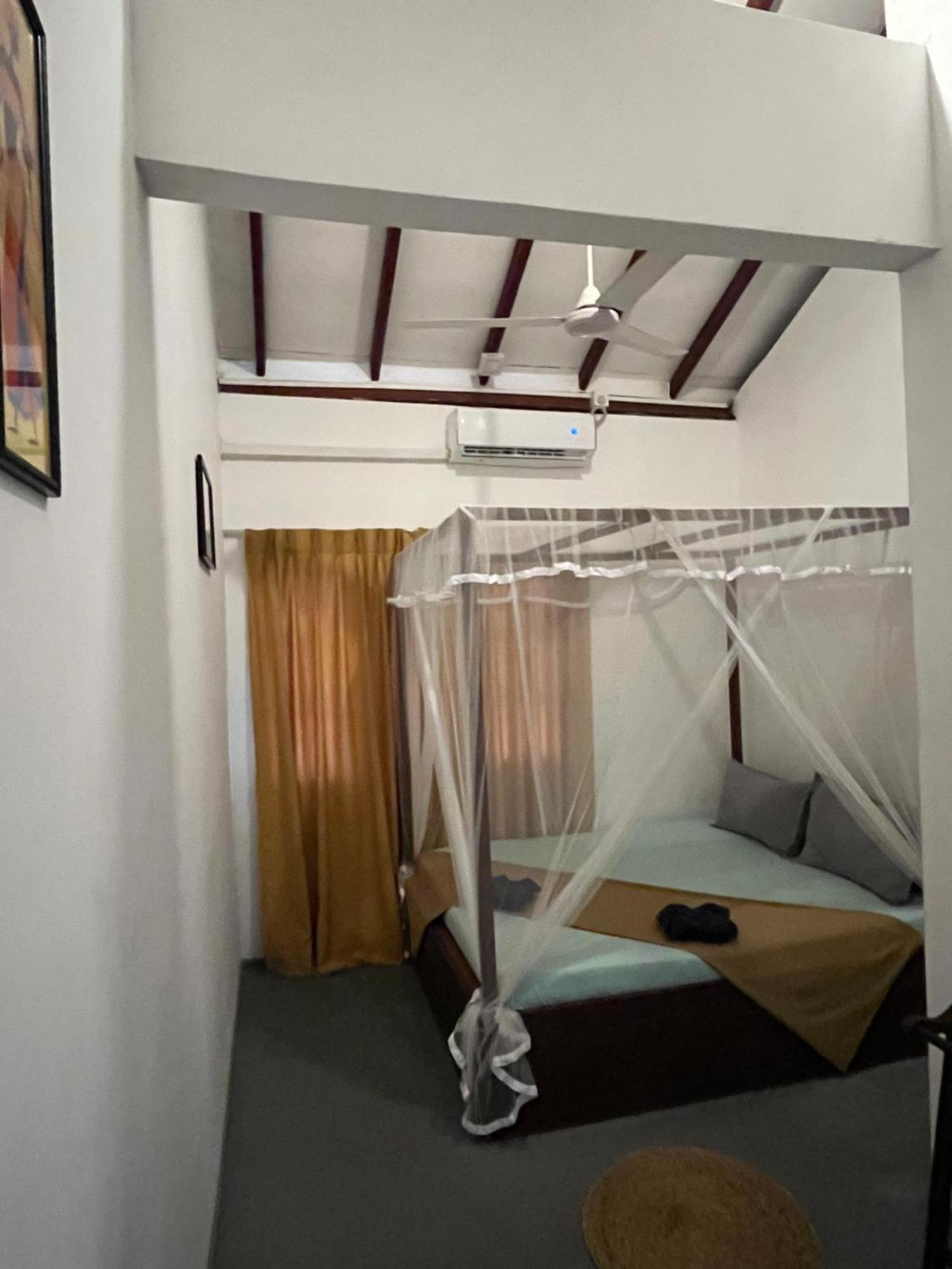 Appartement Avalon à Weligama Extérieur photo