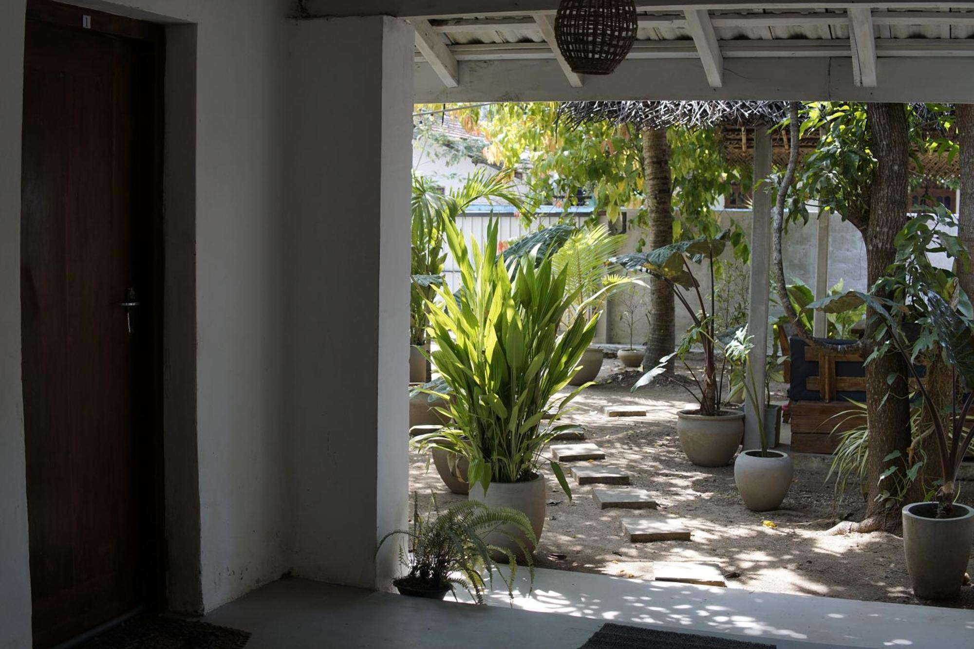 Appartement Avalon à Weligama Extérieur photo